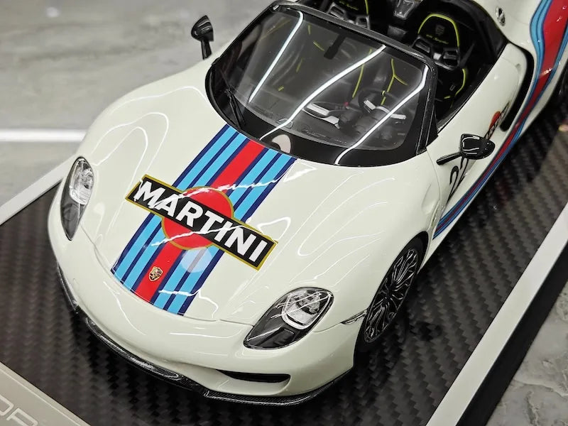 1:18 Porsche 2013 918 Spyder Convertible Die Cast Model Car