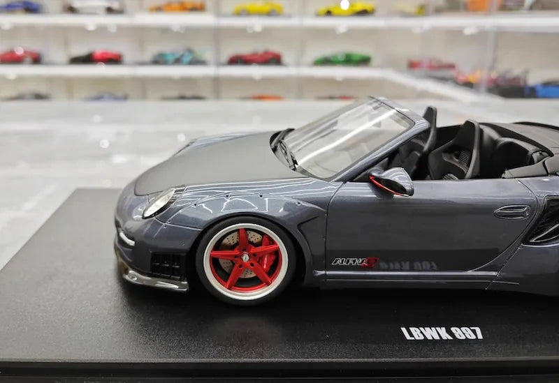 1:18 Porsche 2016 911 LBWK 997 Cabriolet Die Cast Model Car