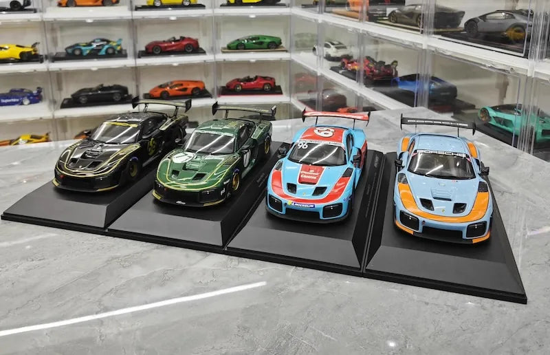 1:18 Porsche 2019 935/19 Die Cast Model Car