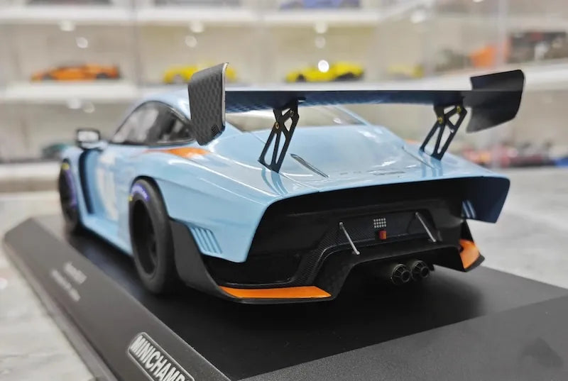 1:18 Porsche 2019 935/19 Die Cast Model Car