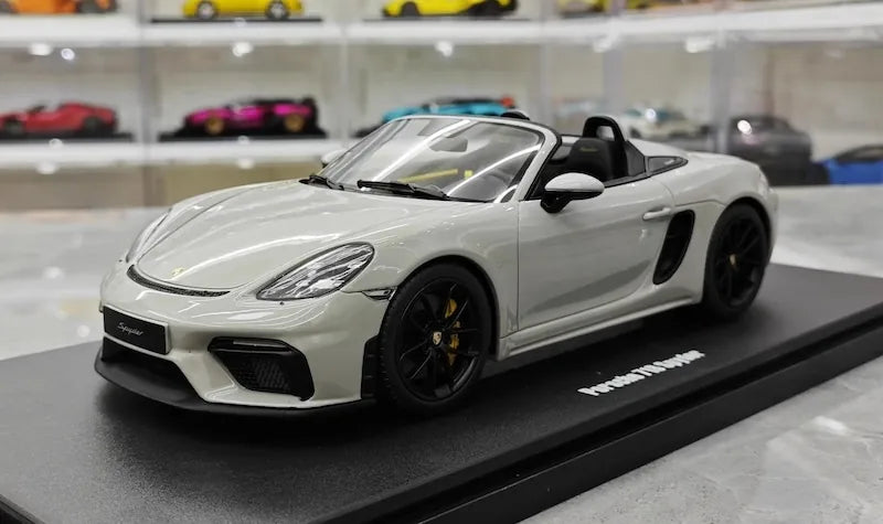 1:18 Porsche 2020 718 Spyder