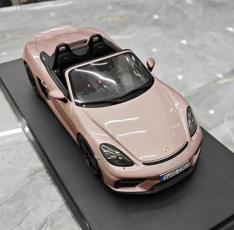 1:18 Porsche 2020 718 Spyder