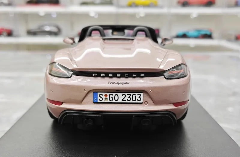 1:18 Porsche 2020 718 Spyder
