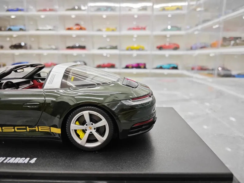 1:18 Porsche 2021 911 992 Targa 4 Die Cast Model Car