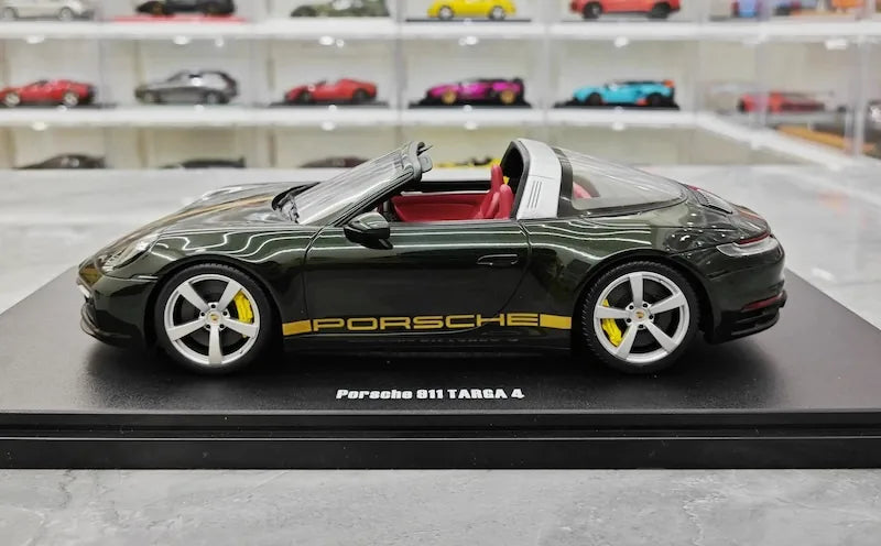 1:18 Porsche 2021 911 992 Targa 4 Die Cast Model Car