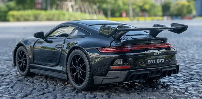 1:32 Porsche 2021 911 GT3 Die Cast Model Car