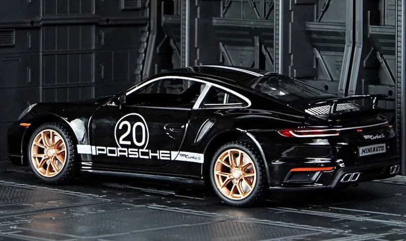 1:24 Porsche 2021 911 Turbo S Die Cast Model Car