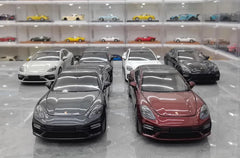 1:18 Porsche 2021 Panamera Turbo S Die Cast Model Car