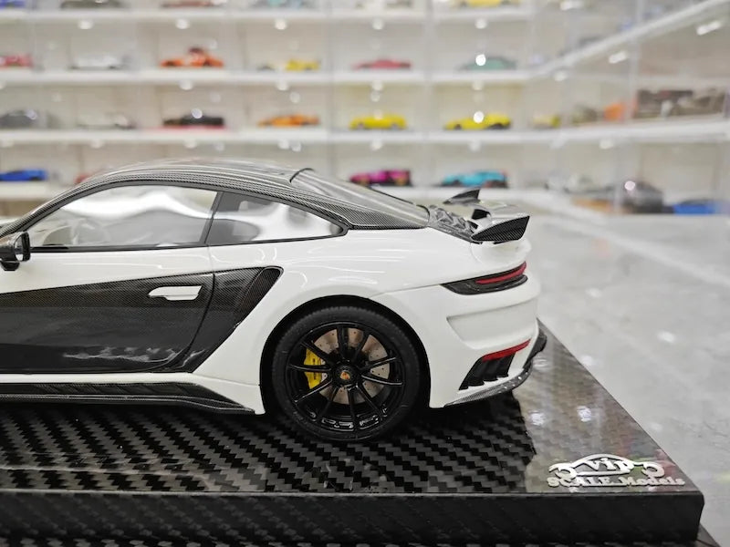 1:18 Porsche 2022 992 Stinger GTR Die Cast Model Car