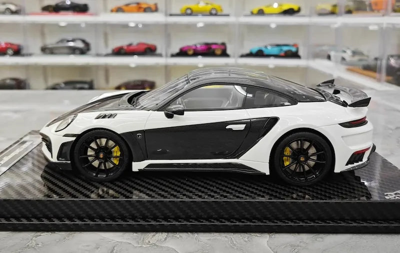 1:18 Porsche 2022 992 Stinger GTR Die Cast Model Car