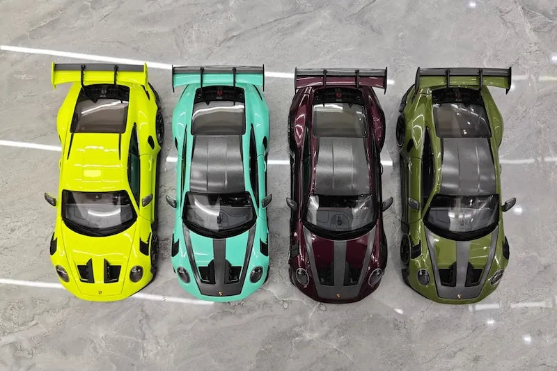 1:18 Porsche 2023 911 992 GT3 RS Die Cast Model Car
