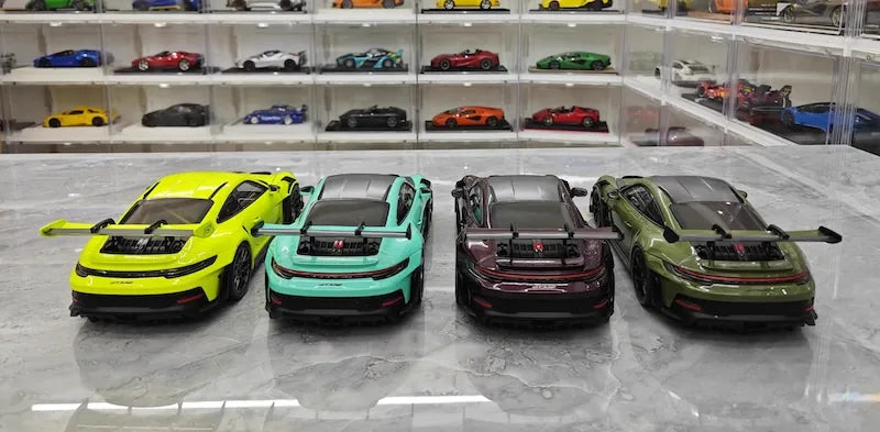 1:18 Porsche 2023 911 992 GT3 RS Die Cast Model Car