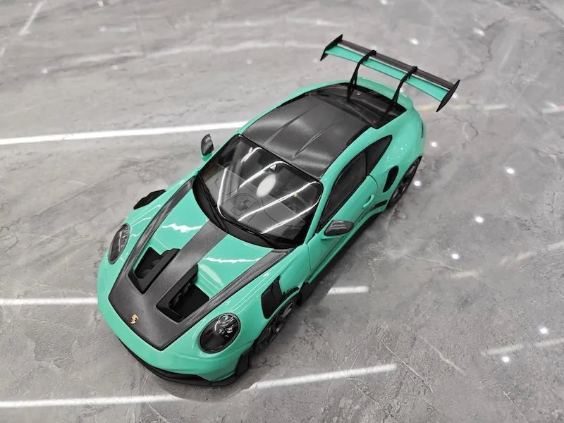 1:18 Porsche 2023 911 992 GT3 RS Die Cast Model Car