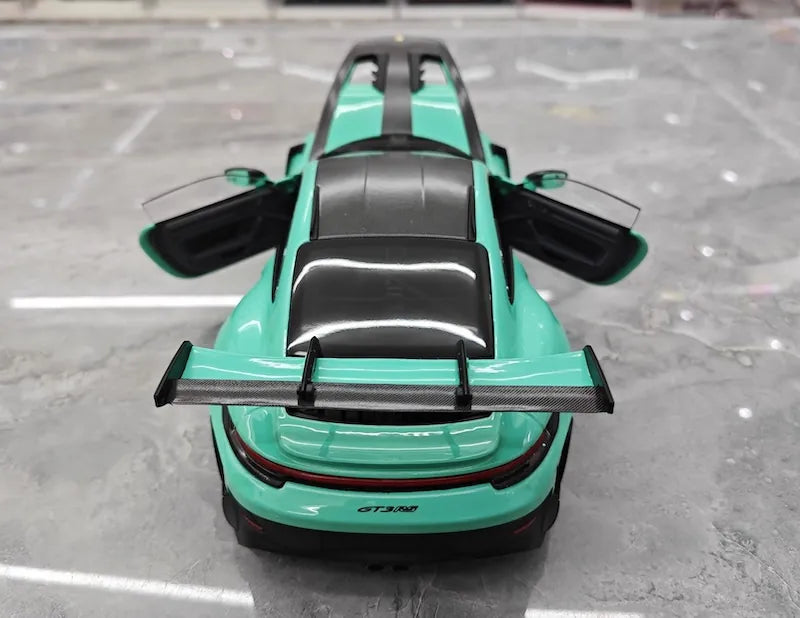 1:18 Porsche 2023 911 992 GT3 RS Die Cast Model Car