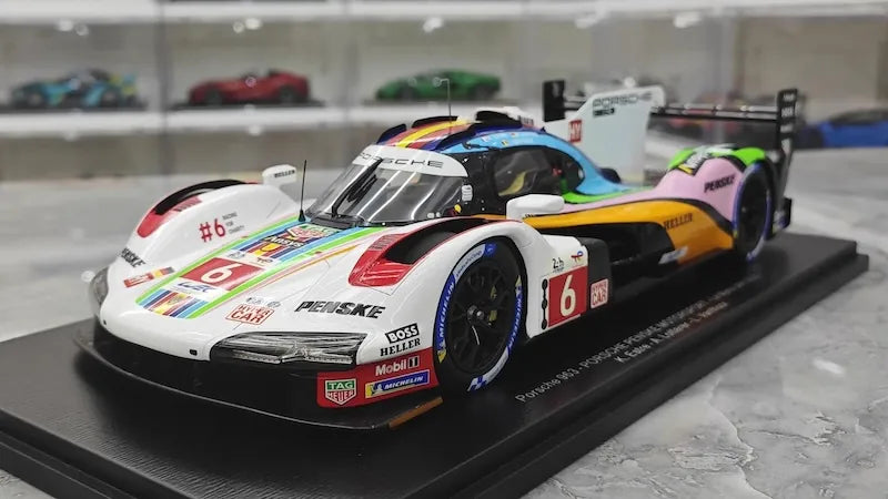 1:18 Porsche 2023 963 LMDh #6 Die Cast Model Car