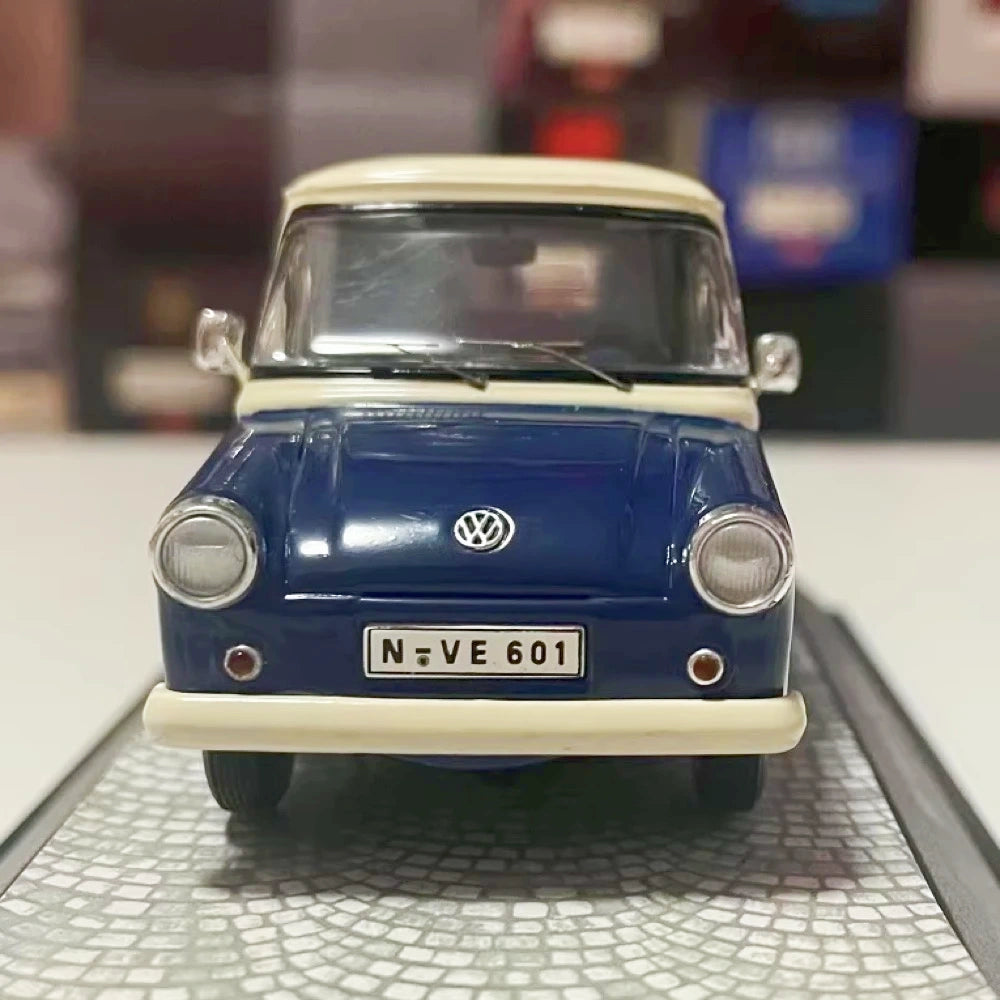 [Premium ClassiXXs] 1:43 Volkswagen 1964 Fridolin Type 147 Blue Model Car Die-Cast