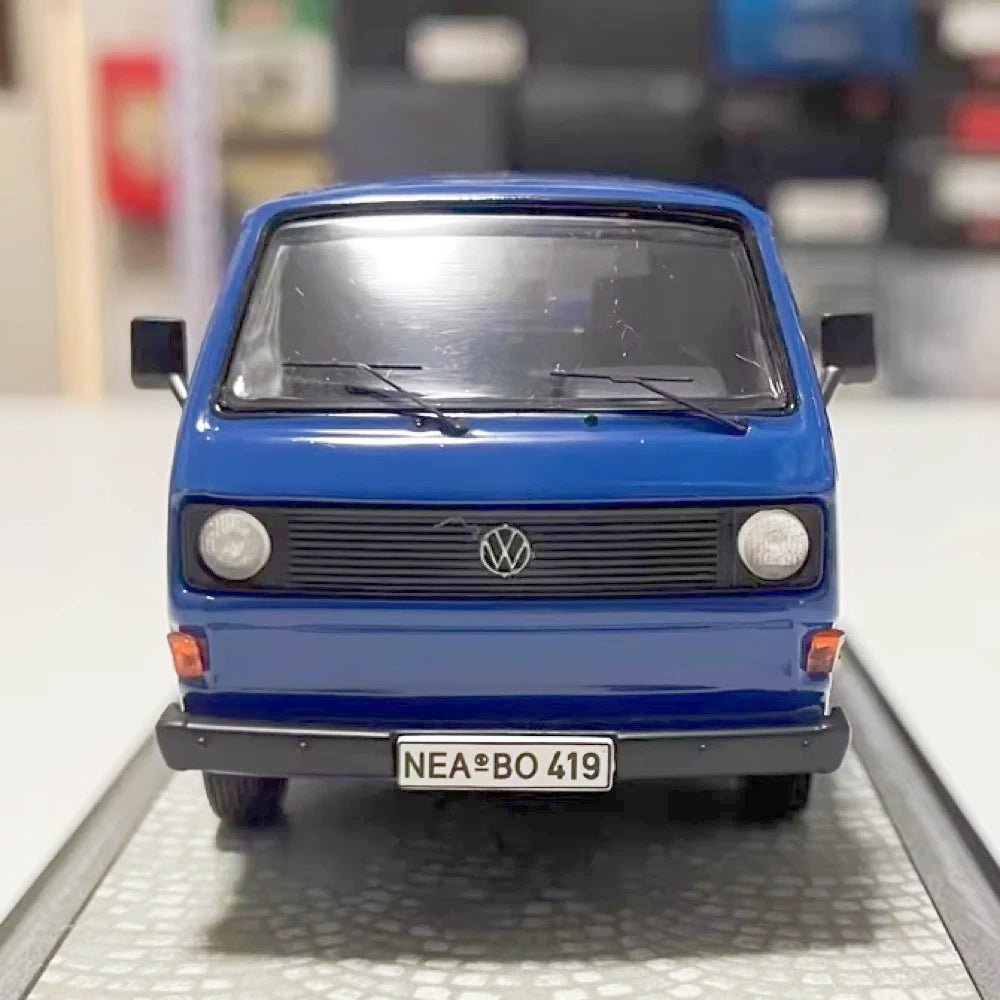 [Premium ClassiXXs] 1:43 Volkswagen 1988 T3 Transporter Pickup Blue Model Car Die-Cast