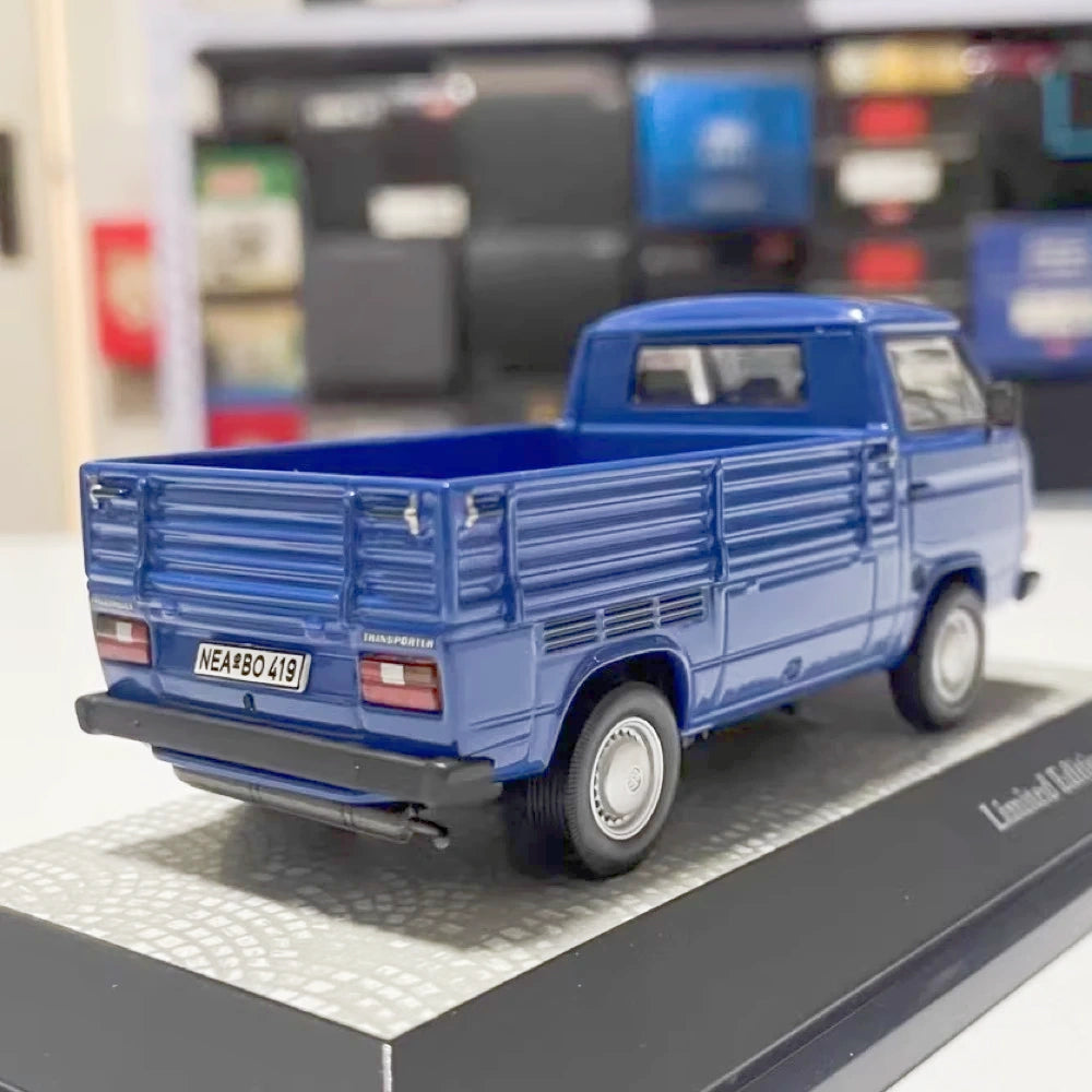 [Premium ClassiXXs] 1:43 Volkswagen 1988 T3 Transporter Pickup Blue Model Car Die-Cast