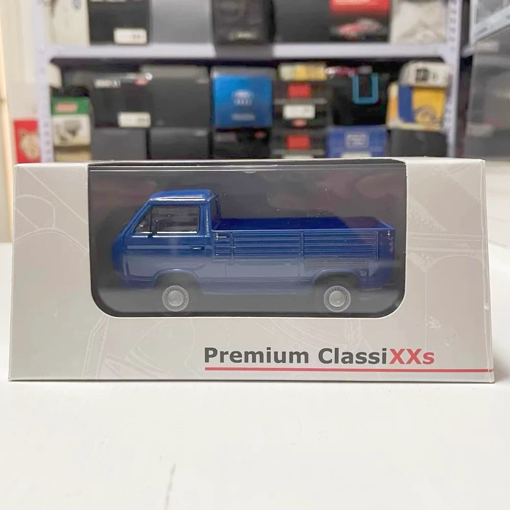 [Premium ClassiXXs] 1:43 Volkswagen 1988 T3 Transporter Pickup Blue Model Car Die-Cast