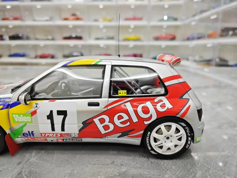 1:18 Renault 1995 Clio Maxi Ypres Rally B. Munster #17 Die Cast Model Car