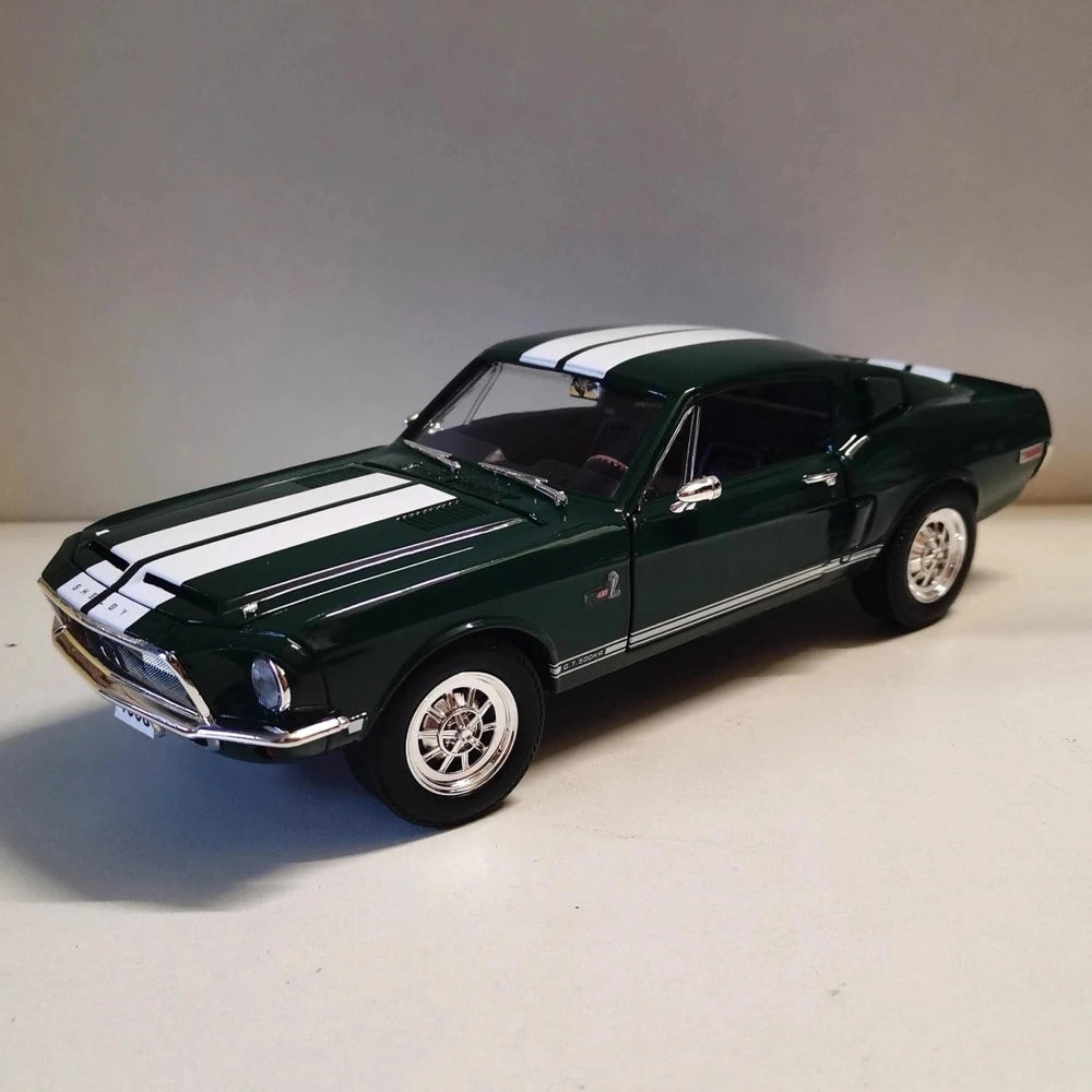 [Road Signature] 1:18 Ford 1968 Shelby GT500 KR Green Model Car Die-Cast