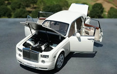 1:18 Rolls-Royce 2003 Phantom Die Cast Model Car