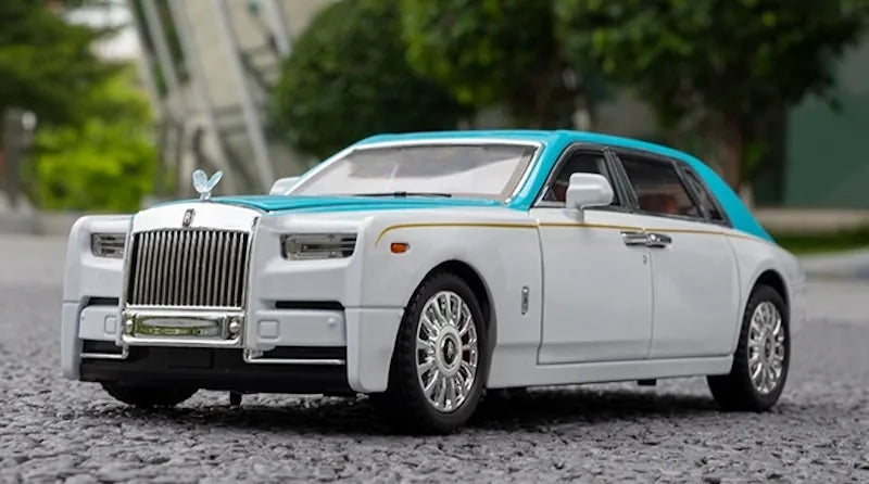 1:18 Rolls-Royce 2017 Phantom Die Cast Model Car