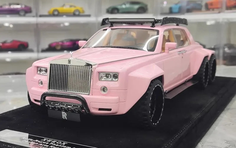 1:18 Rolls-Royce 2017 Phantom VIII 6x6 Will Bring Luxury Die Cast Model Car