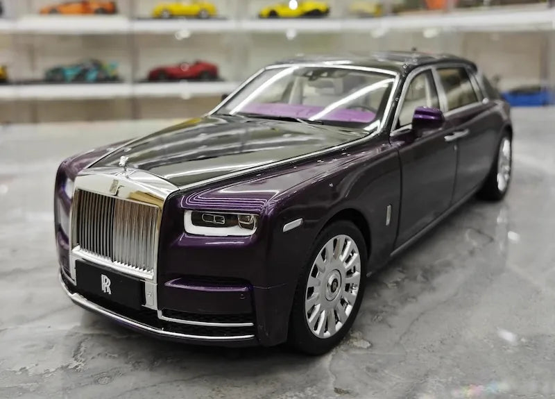 1:18 Rolls-Royce 2017 Phantom VIII EWB Die Cast Model Car
