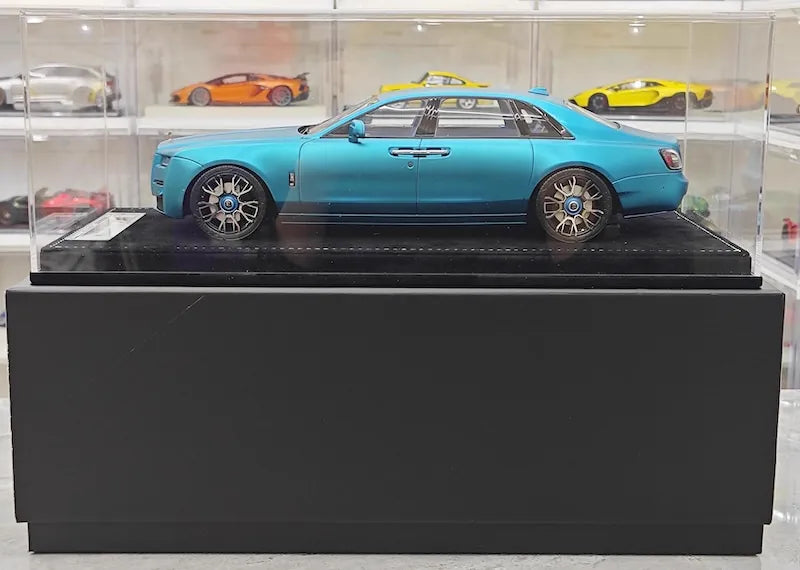 1:18 Rolls-Royce 2020 Ghost Die Cast Model Car