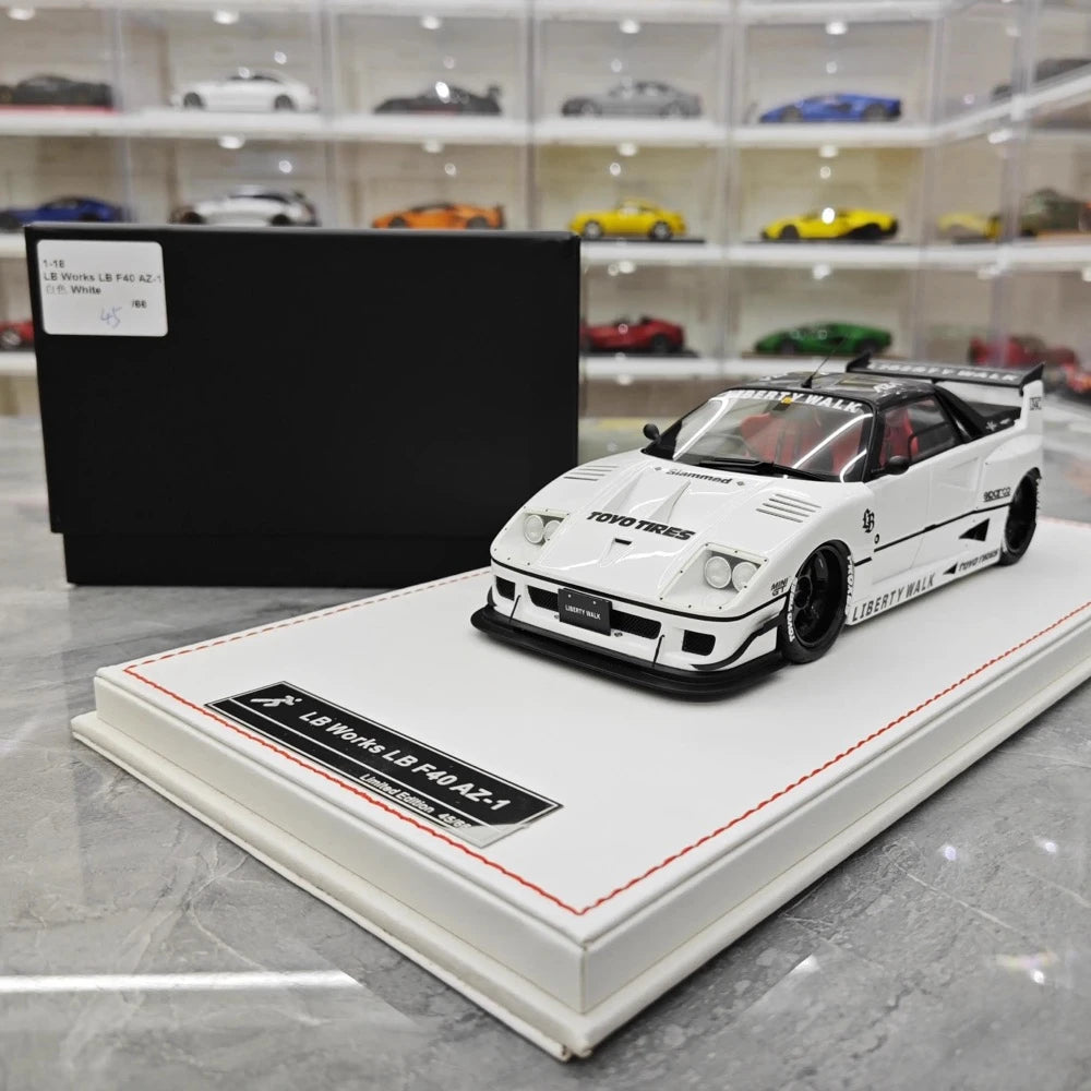 [Runner] 1:18 Ferrari 1987 F40 LBWK AZ-1 bianco modellino di auto resina