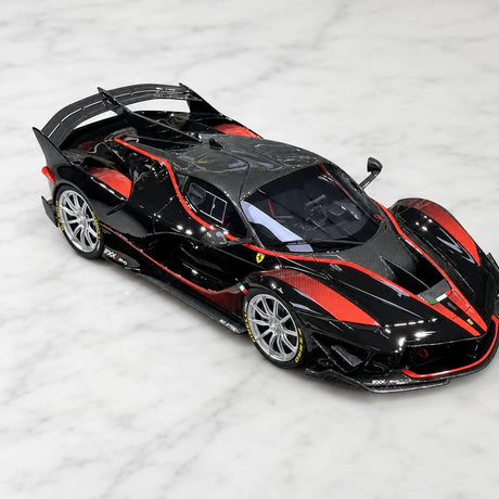 Runner Ferrari 2017 FXX-K Evo Black 1:18 – samlarresin resinmodellresin