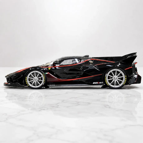 Runner Ferrari 2017 FXX-K Evo Black 1:18 – samlarresin resinmodellresin