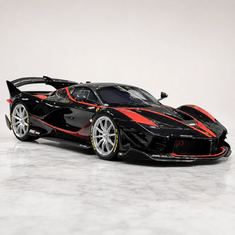 Runner Ferrari 2017 FXX-K Evo Black 1:18 – samlarresin resinmodellresin