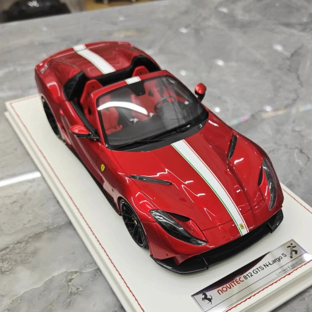 [Runner] 1:18 Ferrari 2019 812 GTS Novitec N-Largo S Magenta Model Car Resin