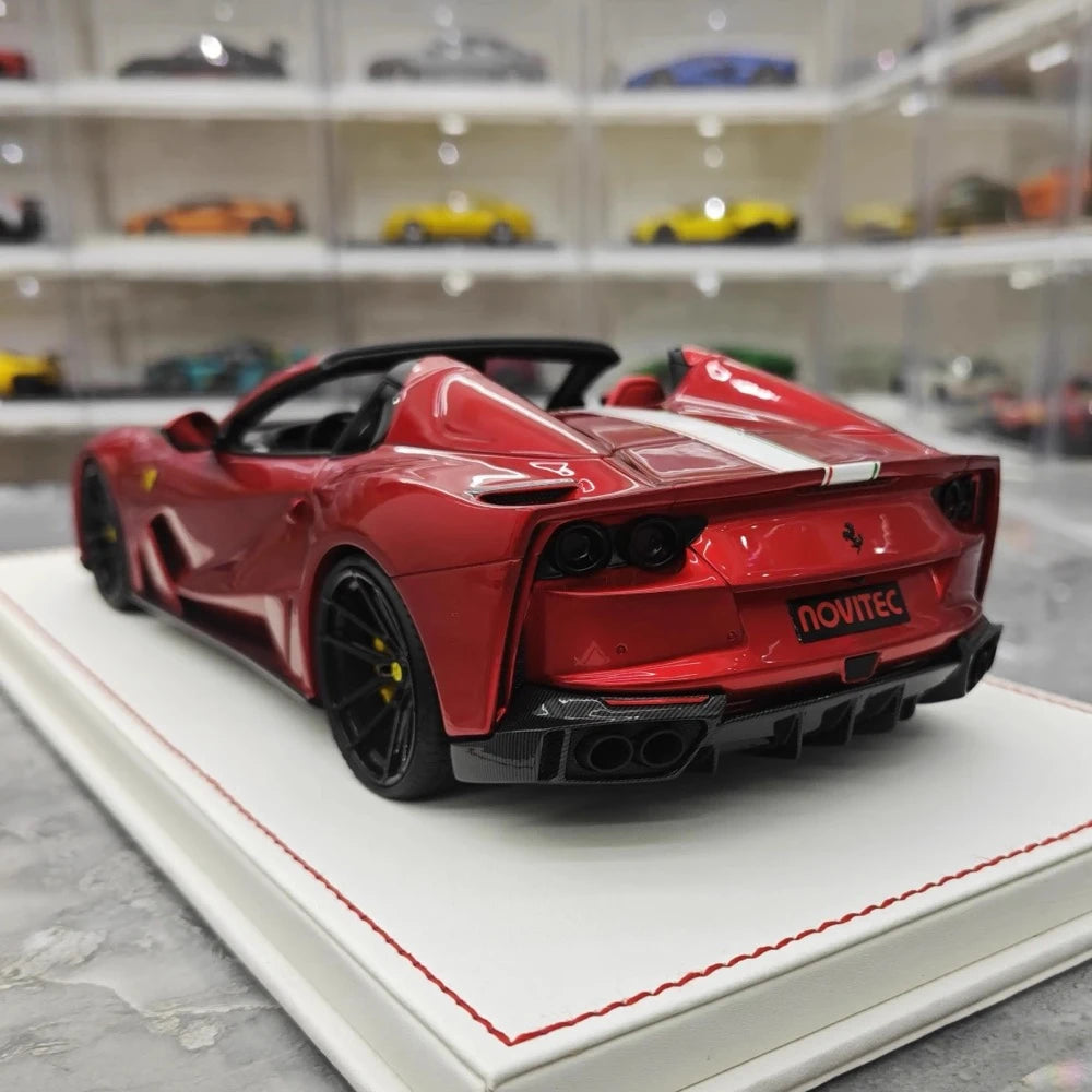 [Runner] 1:18 Ferrari 2019 812 GTS Novitec N-Largo S Magenta Model Car Resin