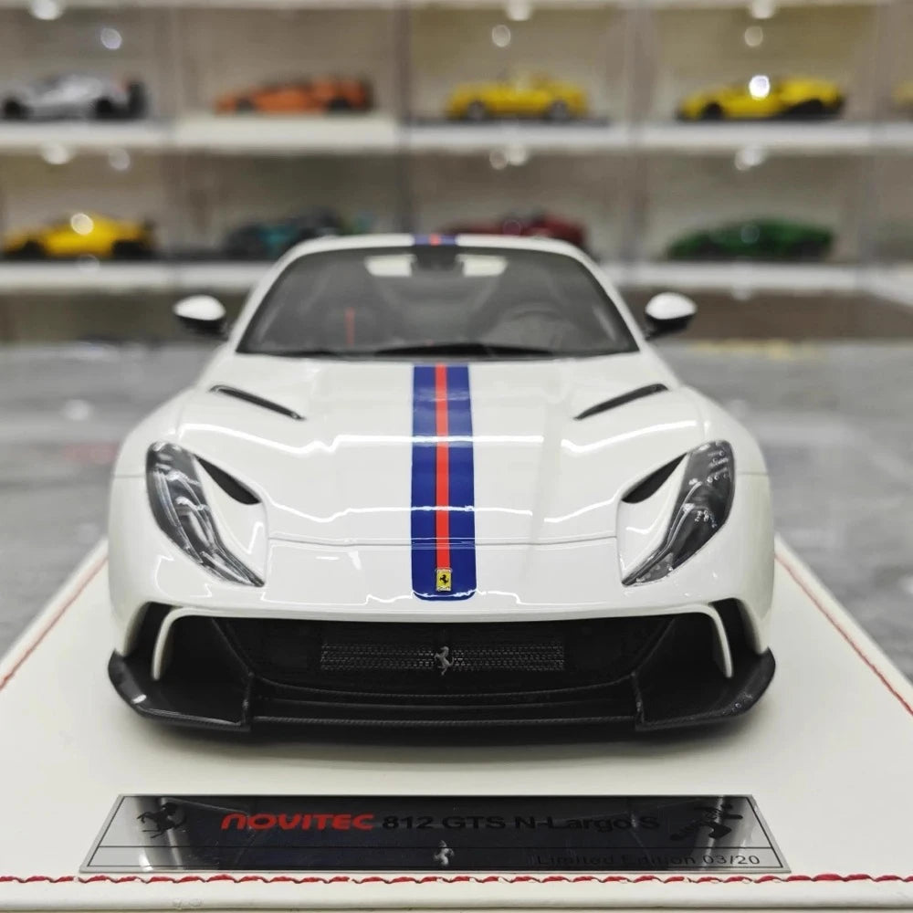 [Runner] 1:18 Ferrari 2019 812 GTS Novitec N-Largo S White Model Car Resin