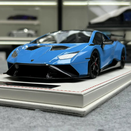 Runner Lamborghini 2021 Huracan STO Novitec Blue 1:18 – نموذج راتنج قابل للجمع