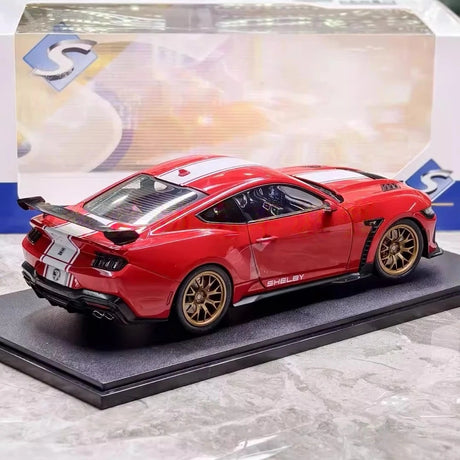 [Solido] 1:18 Ford 2025 Shelby Mustang Super Snake rood modelauto Die-Cast