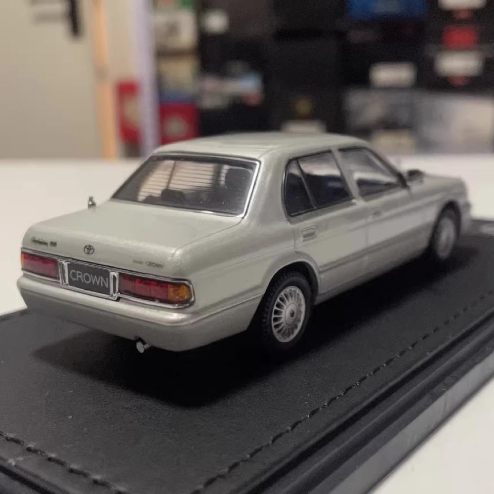 [STC] 1:43 Toyota 1991 Crown JZS133 シルバー モデルカー Die-Cast