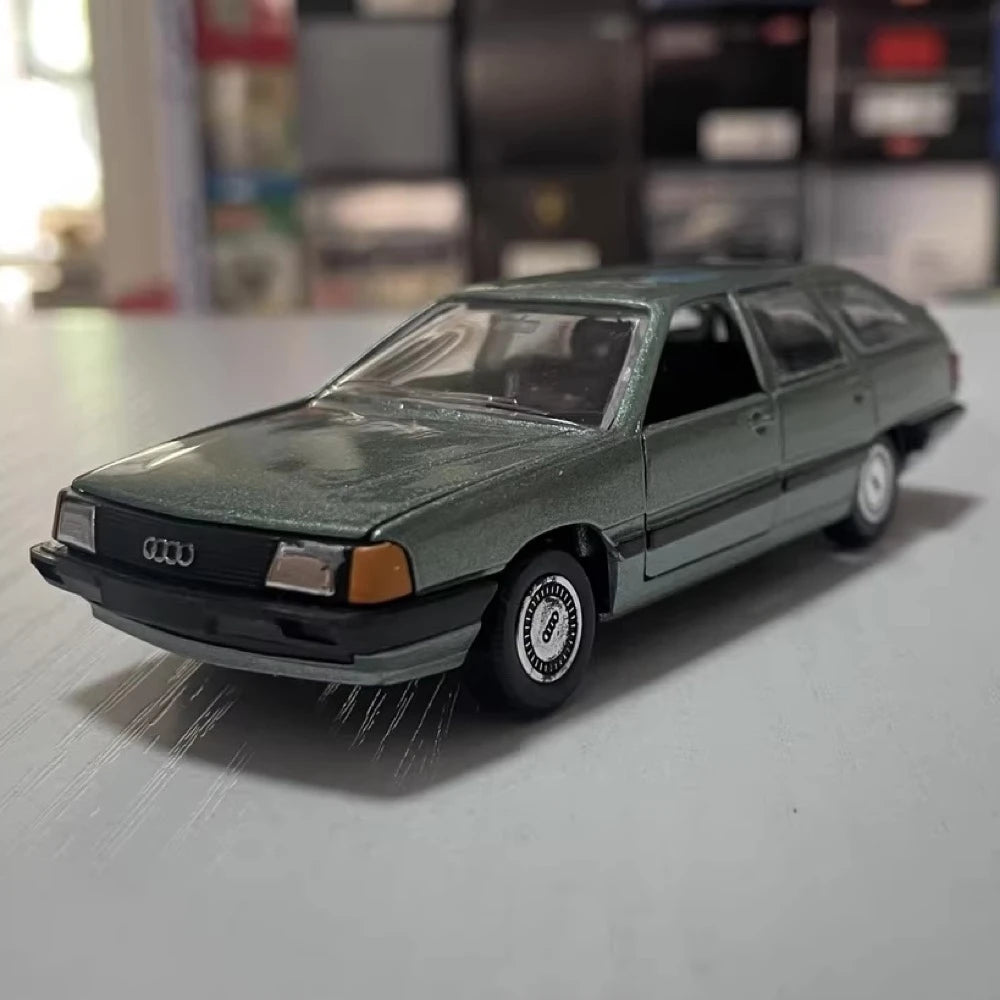 [Schabak] 1:43 Audi 1982 100 Avant Quattro Green Model Car Die-Cast