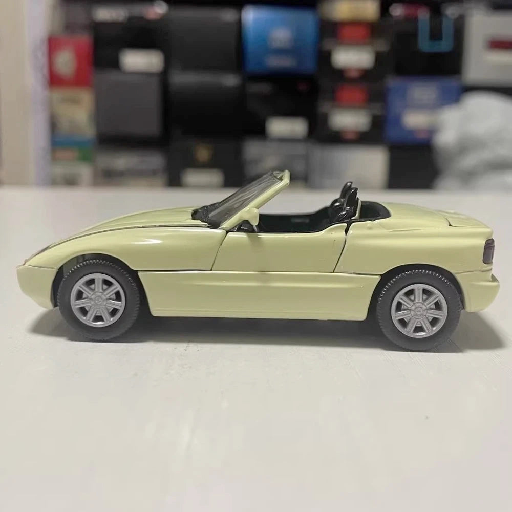 [Schabak] 1-43 BMW 1989 E30 Z1 Yellow pienoismalli Die-Cast