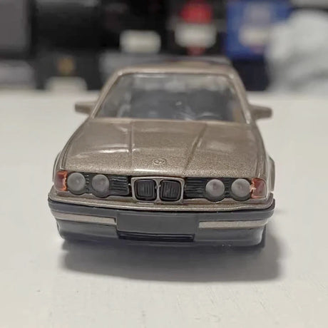 Schabak BMW 1989 E34 535i Brown 1:43 – Collectible Diecast Model Die-Cast