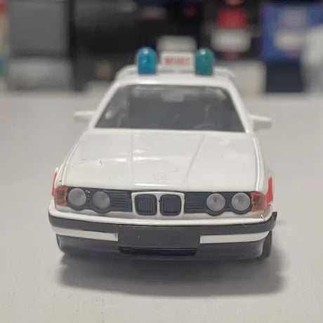 [Schabak] 1:43 BMW 1989 E34 535i Emergency Ambulance Model Car Die-Cast