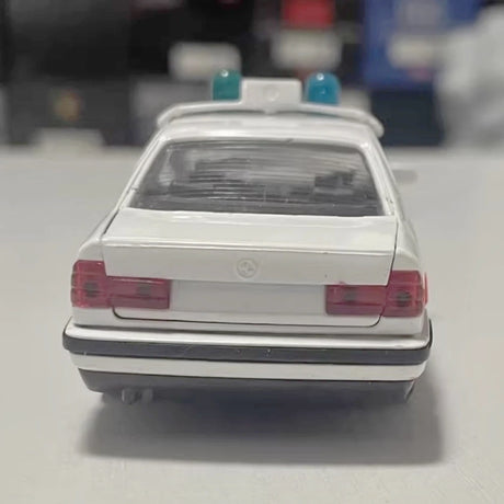 [Schabak] 1:43 BMW 1989 E34 535i Emergency Ambulance Model Car Die-Cast