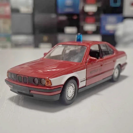 [Schabak] 1:43 BMW 1989 E34 535i Emergency Doctor Model Car Die-Cast