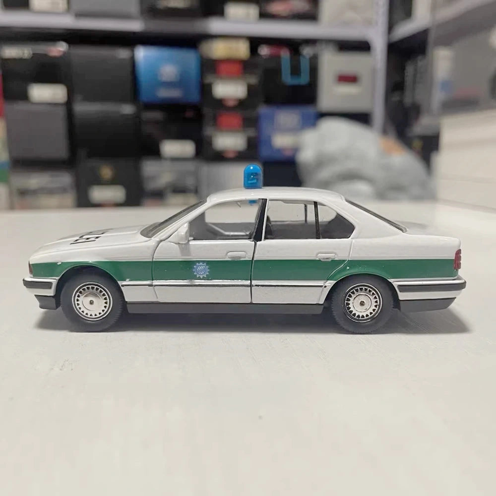 [Schabak] 1:43 BMW 1989 E34 535i German Police Model Car Die-Cast