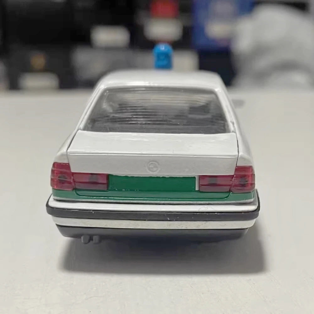 [Schabak] 1:43 BMW 1989 E34 535i German Police Model Car Die-Cast