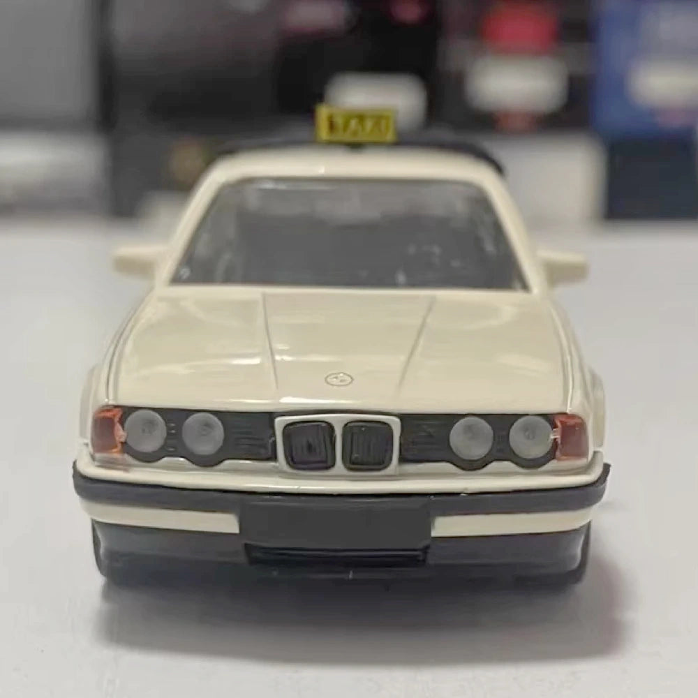 [Schabak] 1:43 BMW 1989 E34 535i German Taxi Model Car Die-Cast