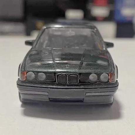 [Schabak] 1:43 BMW 1989 E34 535i Green Model Car Die-Cast
